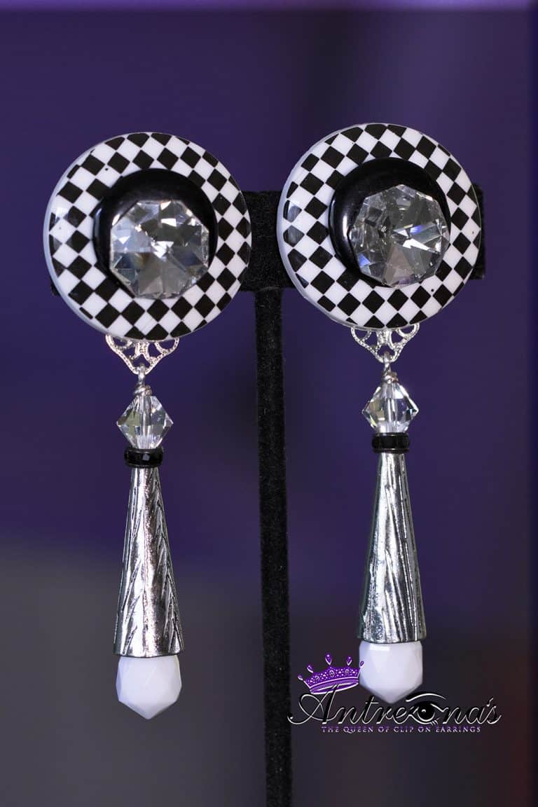 houndstooth black white comfortable clip-on earrings