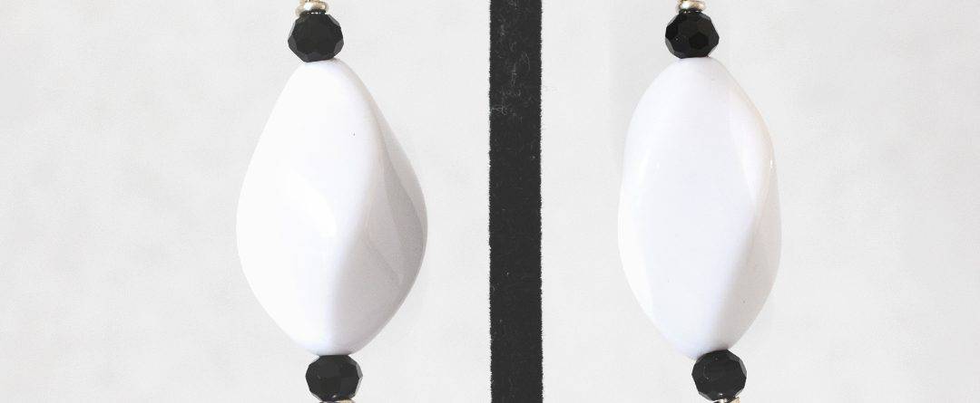 Black white clip on earrings