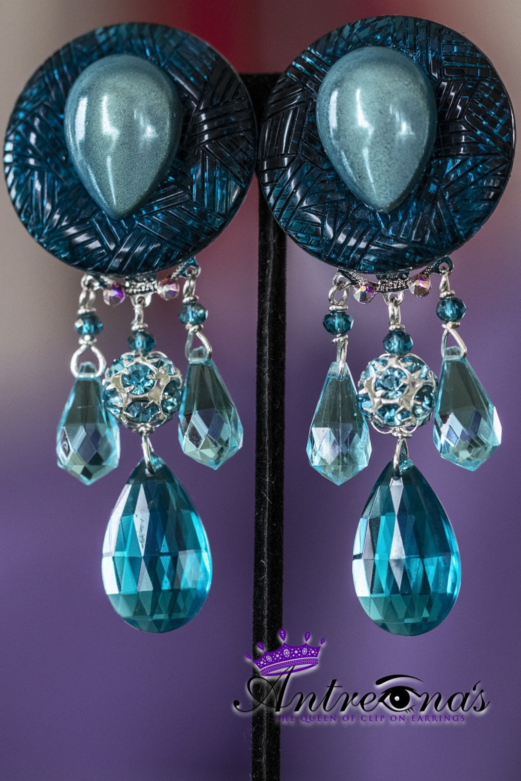 Teal aqua turquoise clip earring