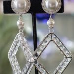 Pearl drop clip on earrings