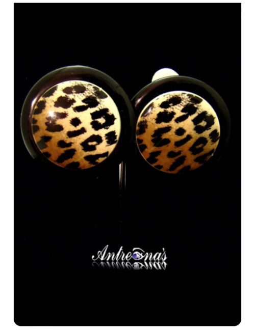 Antreina's Comfortable Clip on Earrings for women ... Aarlita Leopard Button Clip on Earring.