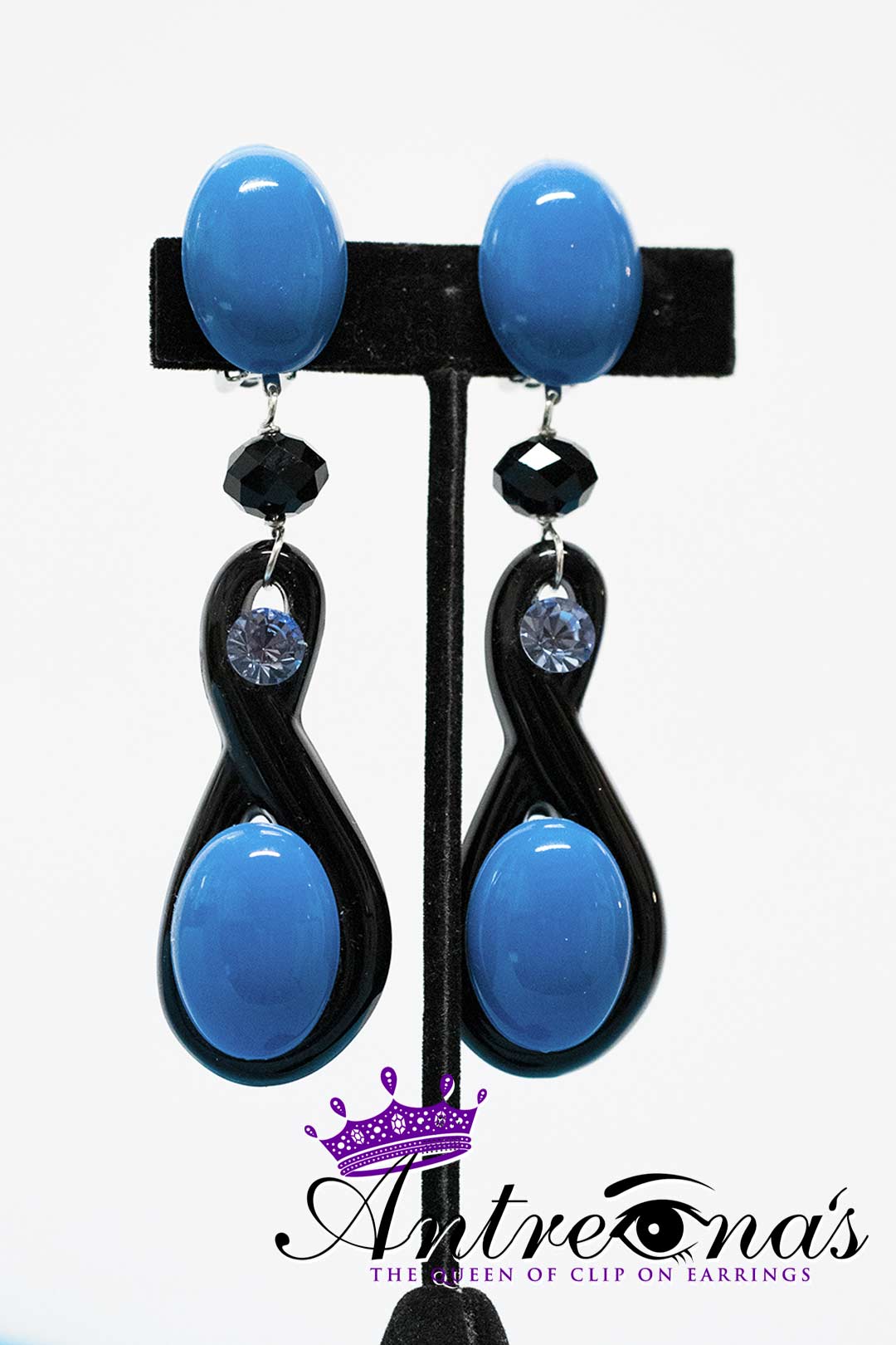 Exotic comfortable clip-on earrings