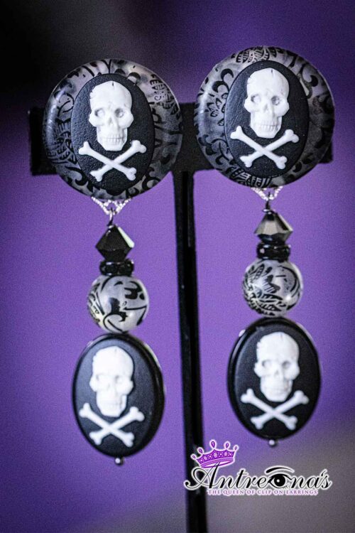 Veil of the Fearless skull comfortable clip-on earrings.